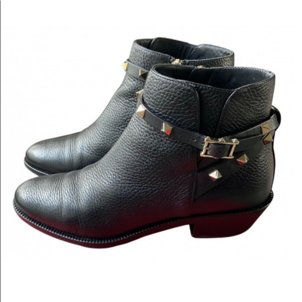 Valentino rockstud ankle boots size 6.5
